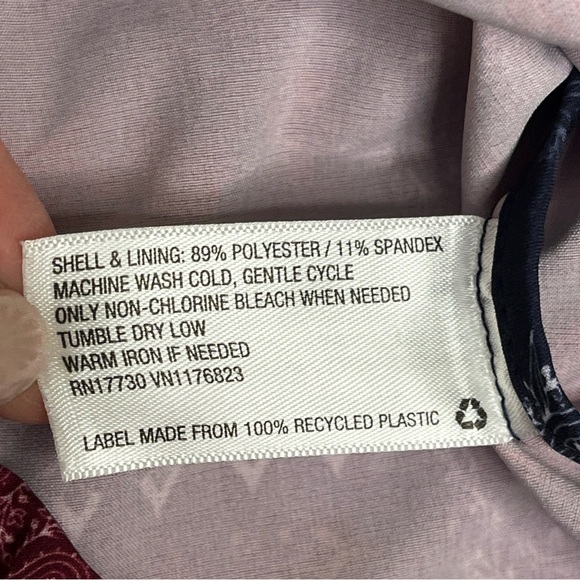 Joy Lab Red and Blue Paisley Lightweight Windbreaker jacket Size Extra large - Picture 10 of 12